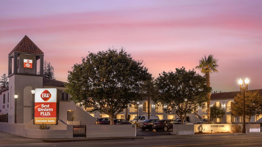 Best Western Plus Executive Suites