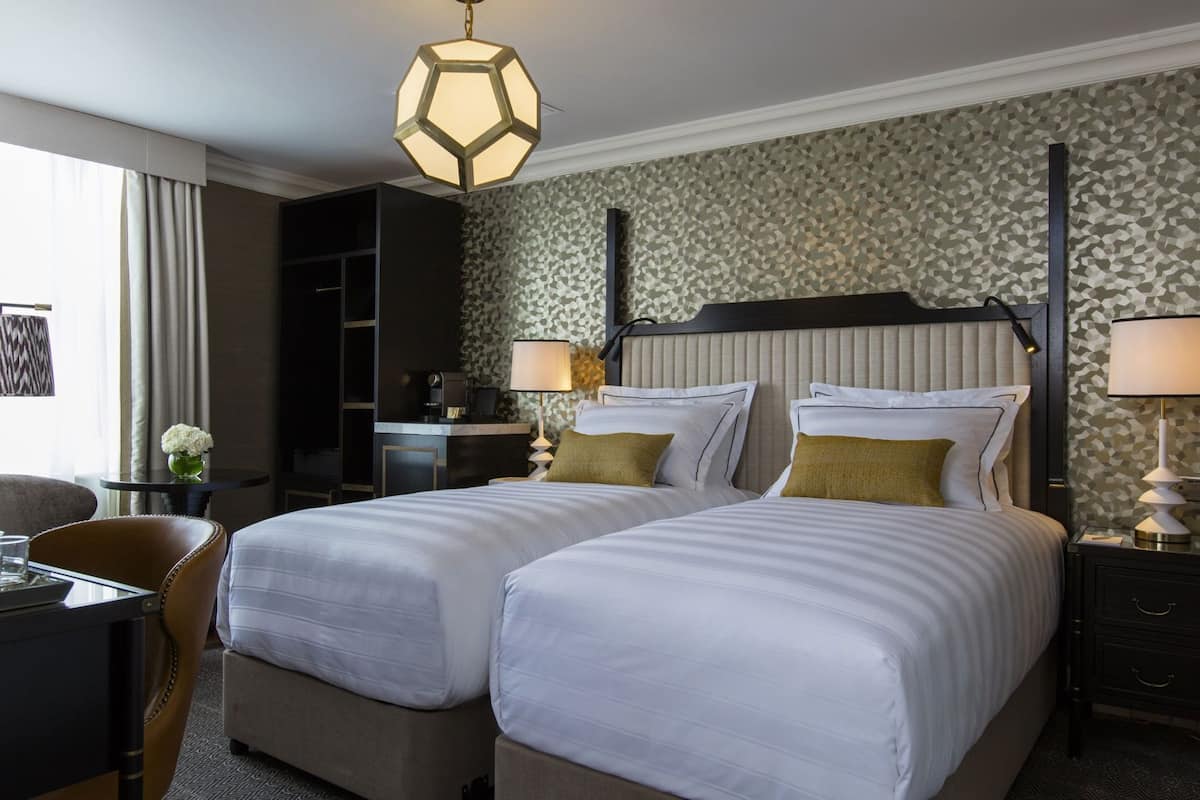 Premium bedding, in-room safe, individually furnished, desk