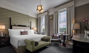 Premium bedding, in-room safe, individually furnished, desk