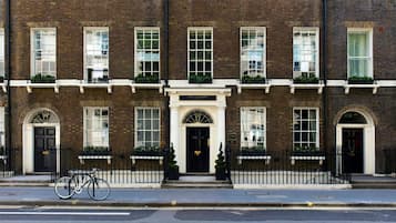 Facciata della struttura