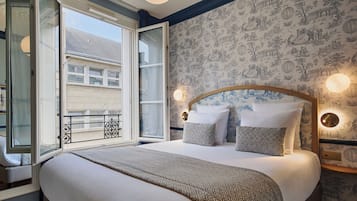 Classic Double Room | In-room safe, desk, soundproofing, iron/ironing board