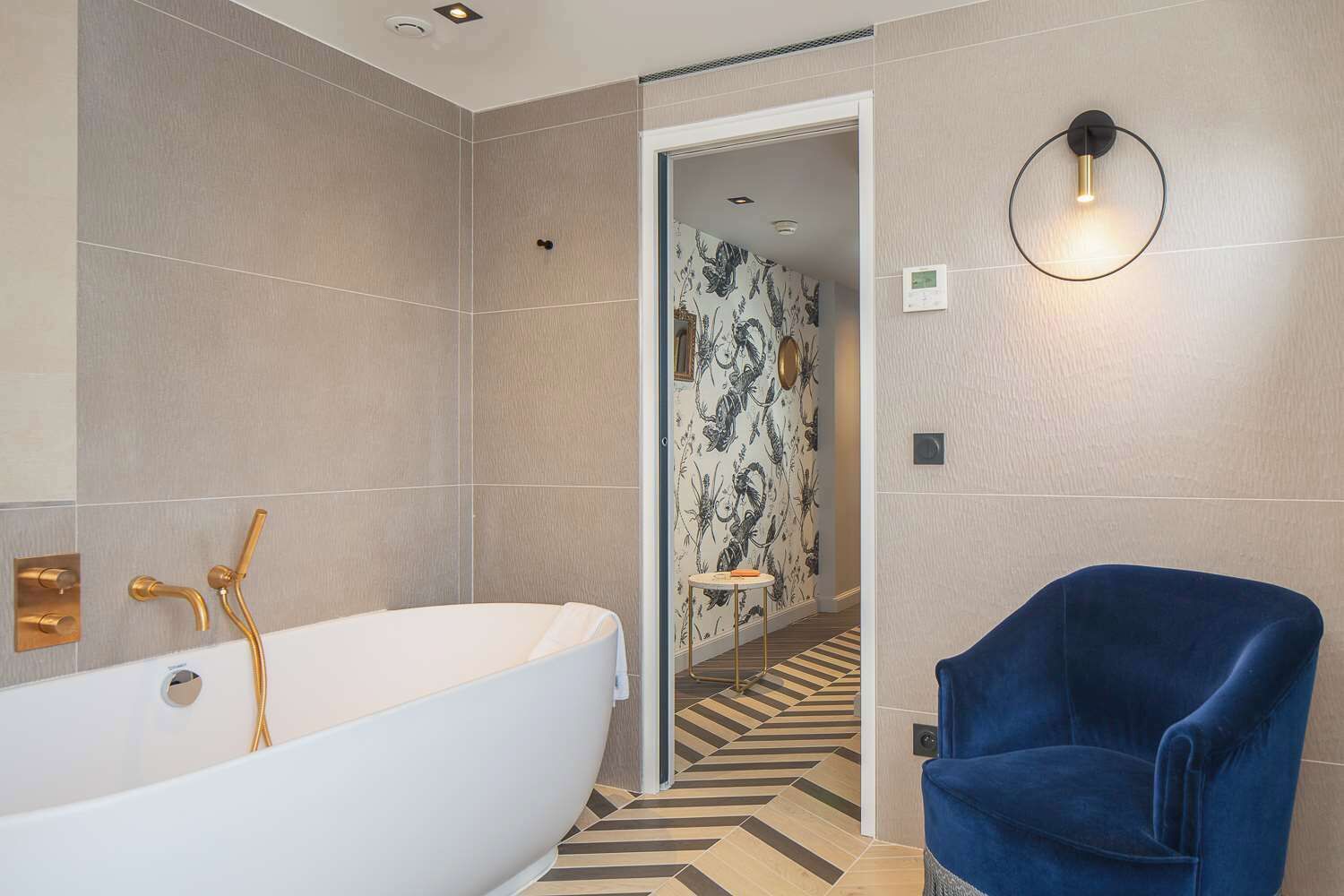 junior suite, 1 bedroom, non smoking | premium bedding, tempur-pedic beds, in-room safe, individually decorated