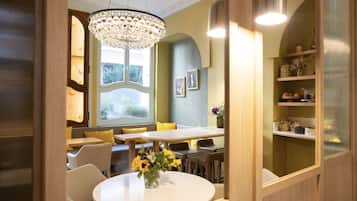 Daily buffet breakfast (EUR 20 per person)