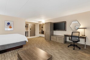 Habitación estándar, 1 cama de matrimonio grande con sofá cama | Ropa de cama de alta calidad, escritorio, sistema de insonorización