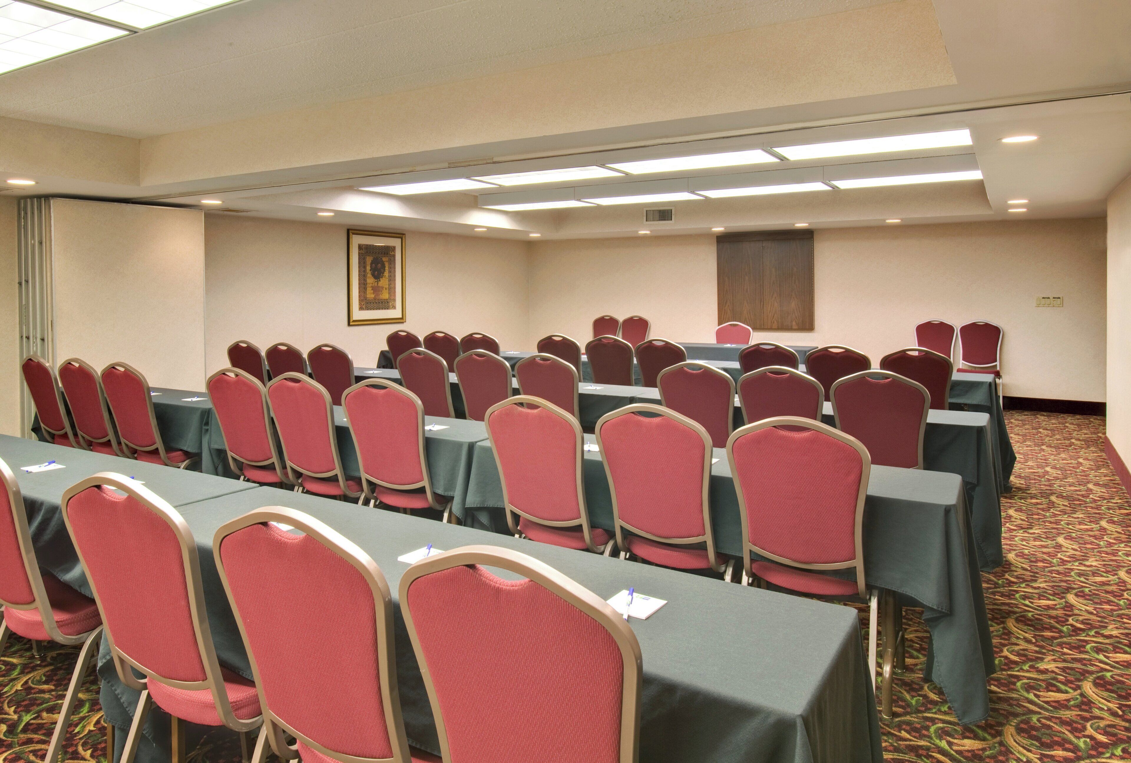 Foto - Holiday Inn Express Chicago-Downers Grove by IHG