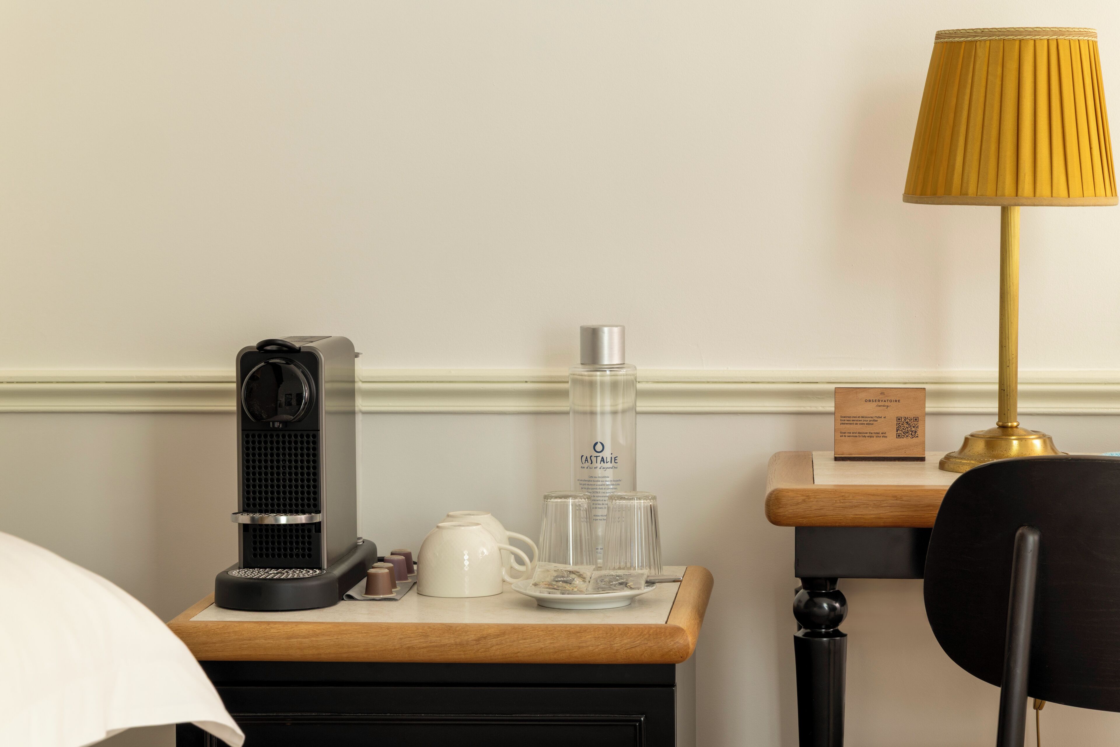 deluxe double or twin room | in-room dining