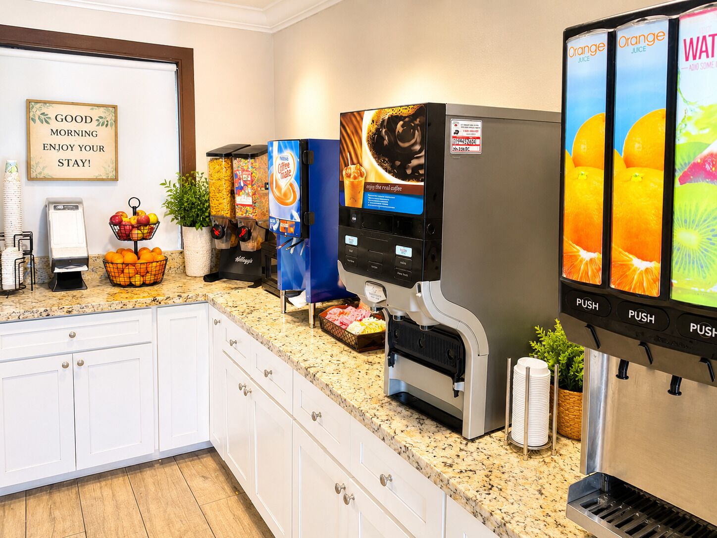 Photo - Stanford Inn & Suites Anaheim