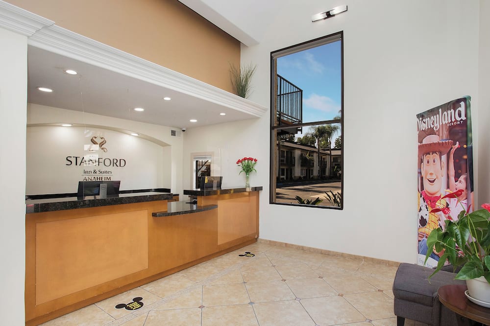 Stanford Inn & Suites Anaheim