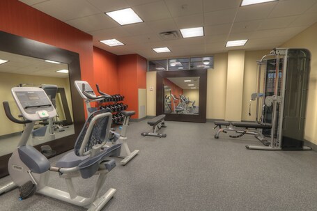 Hampton Inn Gatlinburg Historic Nature Trail - Image 12