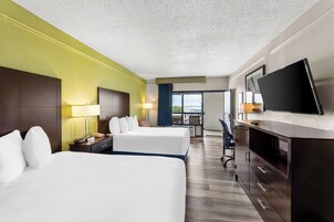 In-room safe, individually decorated, individually furnished, desk