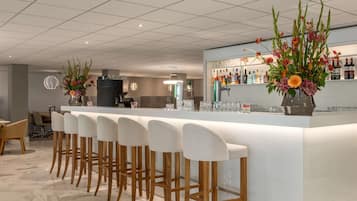 بار (في المنشاة)