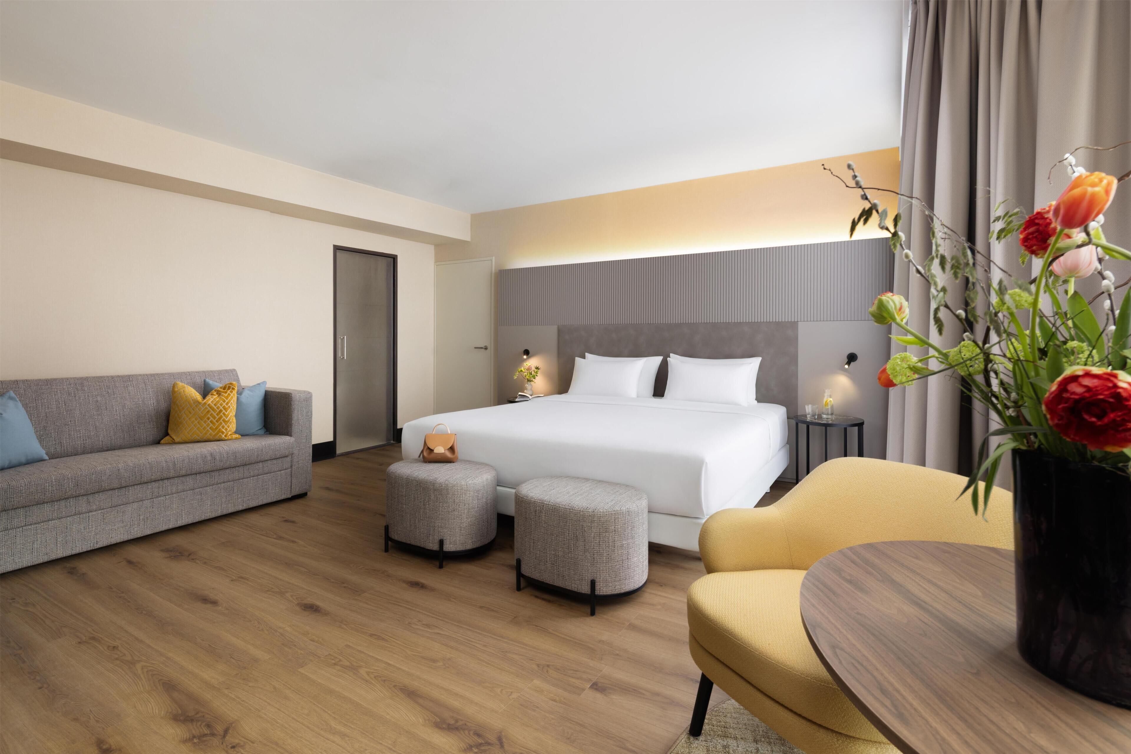 Suite junior | Ropa de cama de alta calidad y minibar 