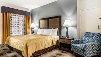 Kamer, 1 kingsize bed, niet-roken | Luxe beddengoed, een bureau, een laptopwerkplek