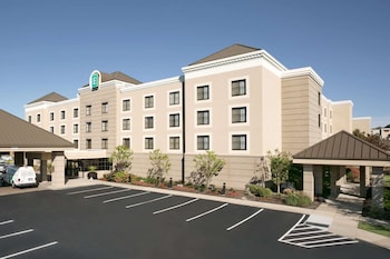 Embassy Suites by Hilton Cleveland Beachwood