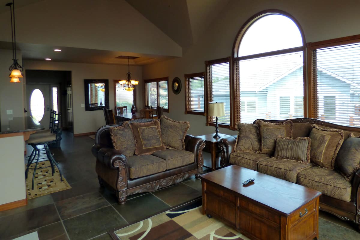 3 Bedroom Residence 320 | Living area