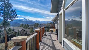 3 Bedroom Residence 324 | Balcony - The Stanley (Estes Park)
