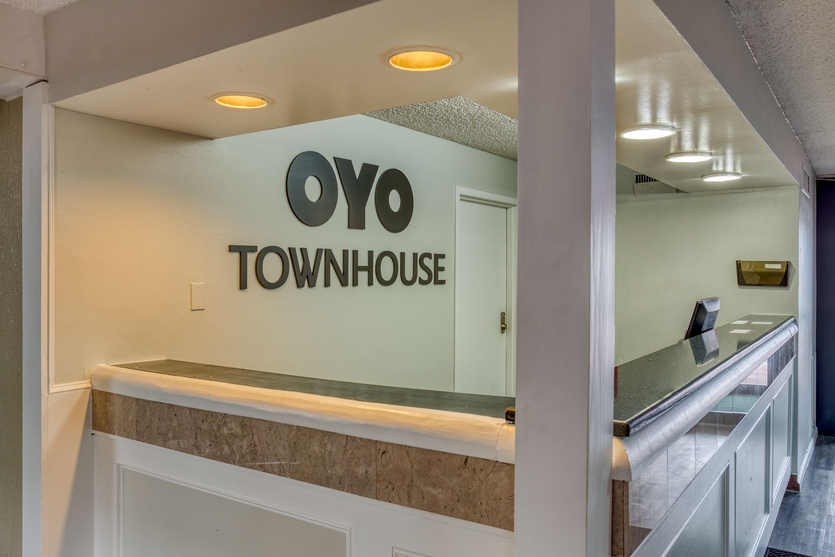 Foto - OYO Townhouse Tulsa Woodland Hills