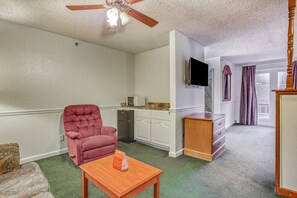 Suite, 2 lits doubles, fumeur | Équipements de la chambre