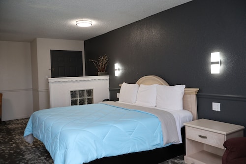 Garden Cove Hotel Suites