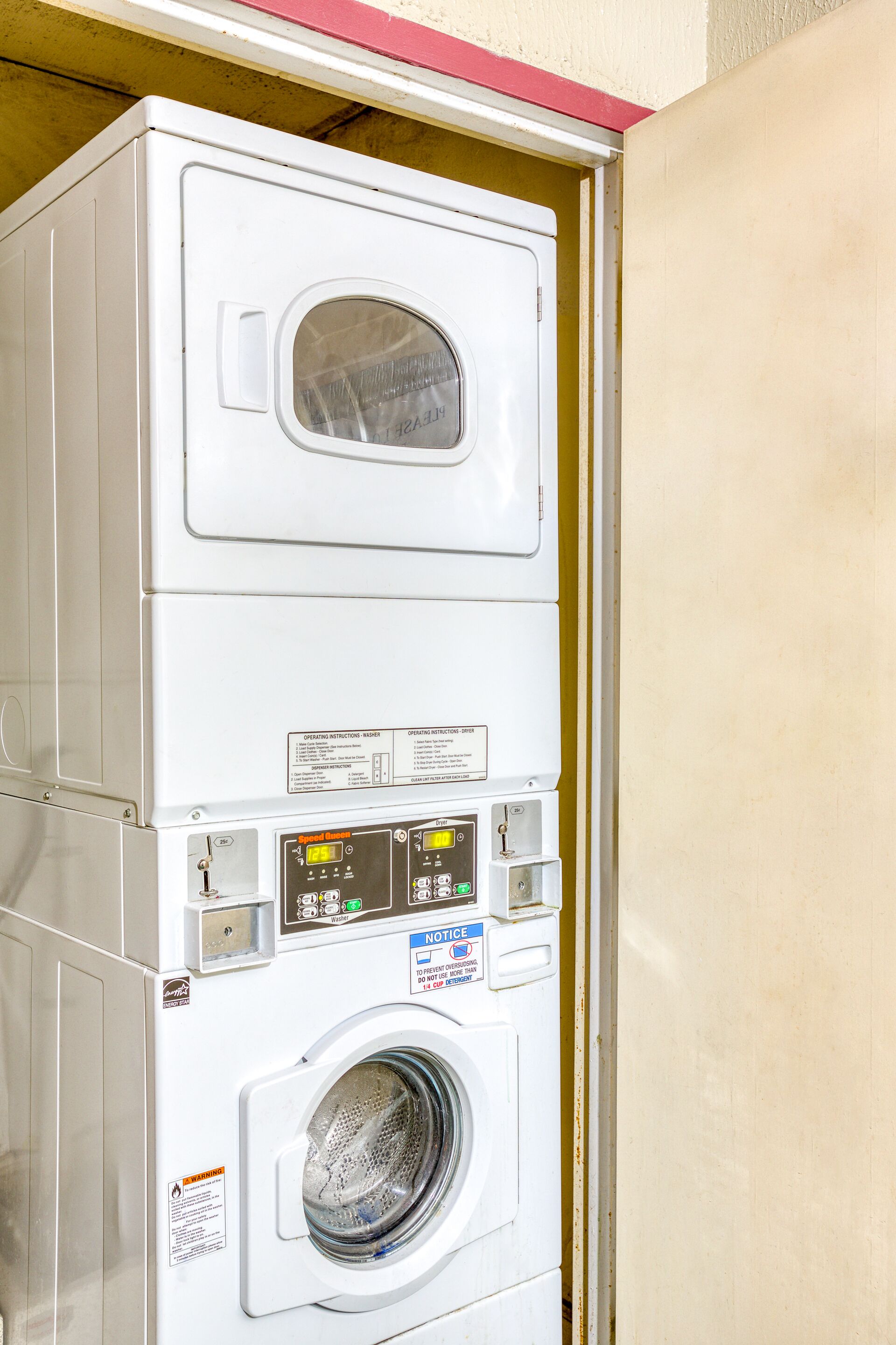 Photo - OYO Townhouse Tulsa Woodland Hills