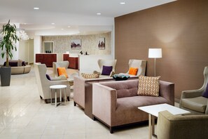 Sala de estar en el lobby