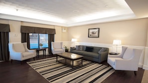 Exterior - Holiday Inn Williamsport by IHG (Williamsport)