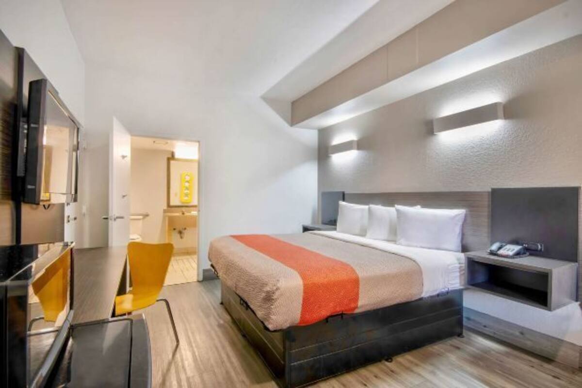 Desk, free WiFi, bed sheets, alarm clocks