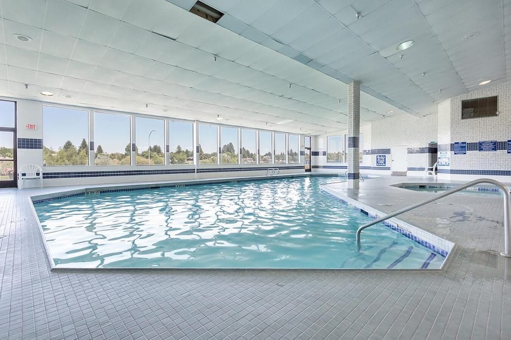 luxury hotels in Idaho Falls