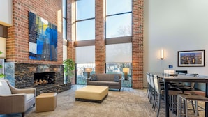 Lobby - Best Western Chicago - Downers Grove (Downers Grove)