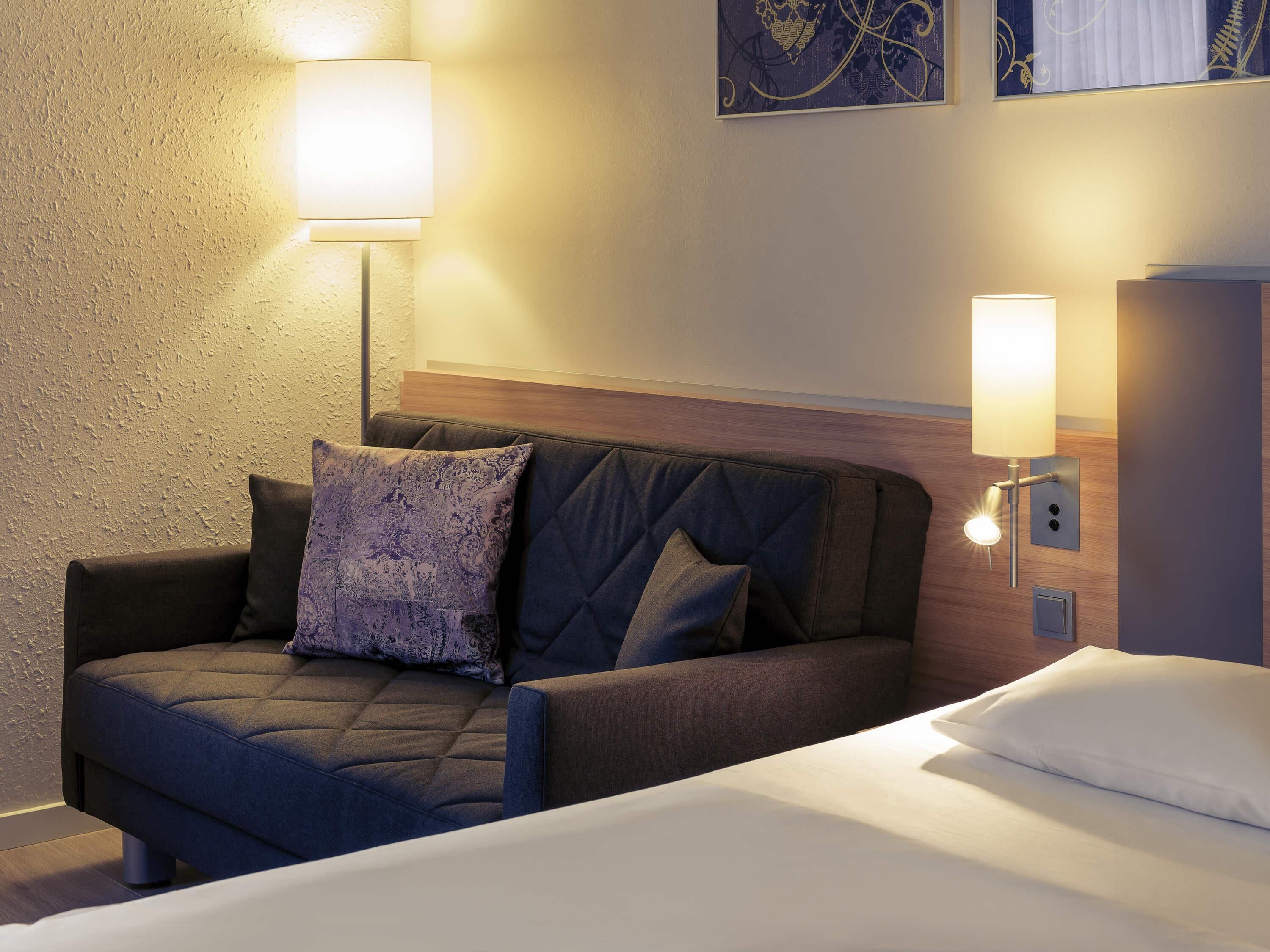 Allergikerbettwaren, Zimmersafe, Schreibtisch