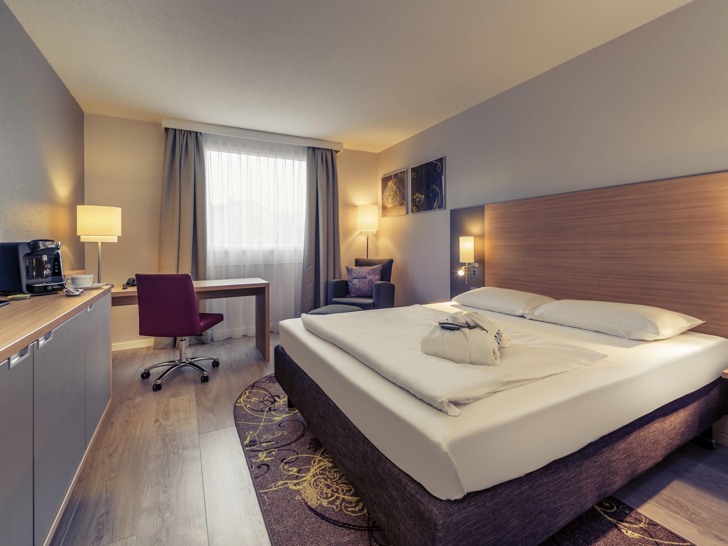Privilege, Superior Double Room, 1 Double Bed | Hypo-allergenic bedding, in-room safe, desk, laptop workspace
