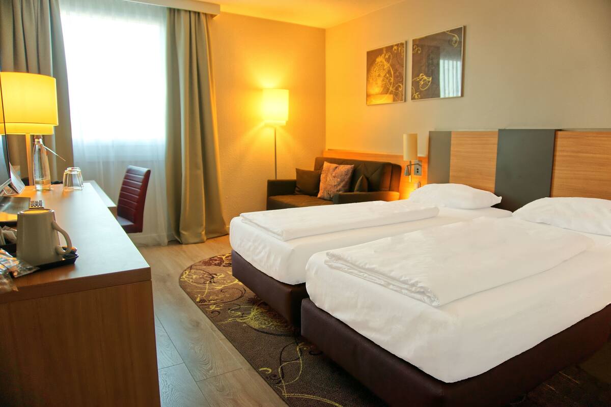 standard room, multiple beds | view from room