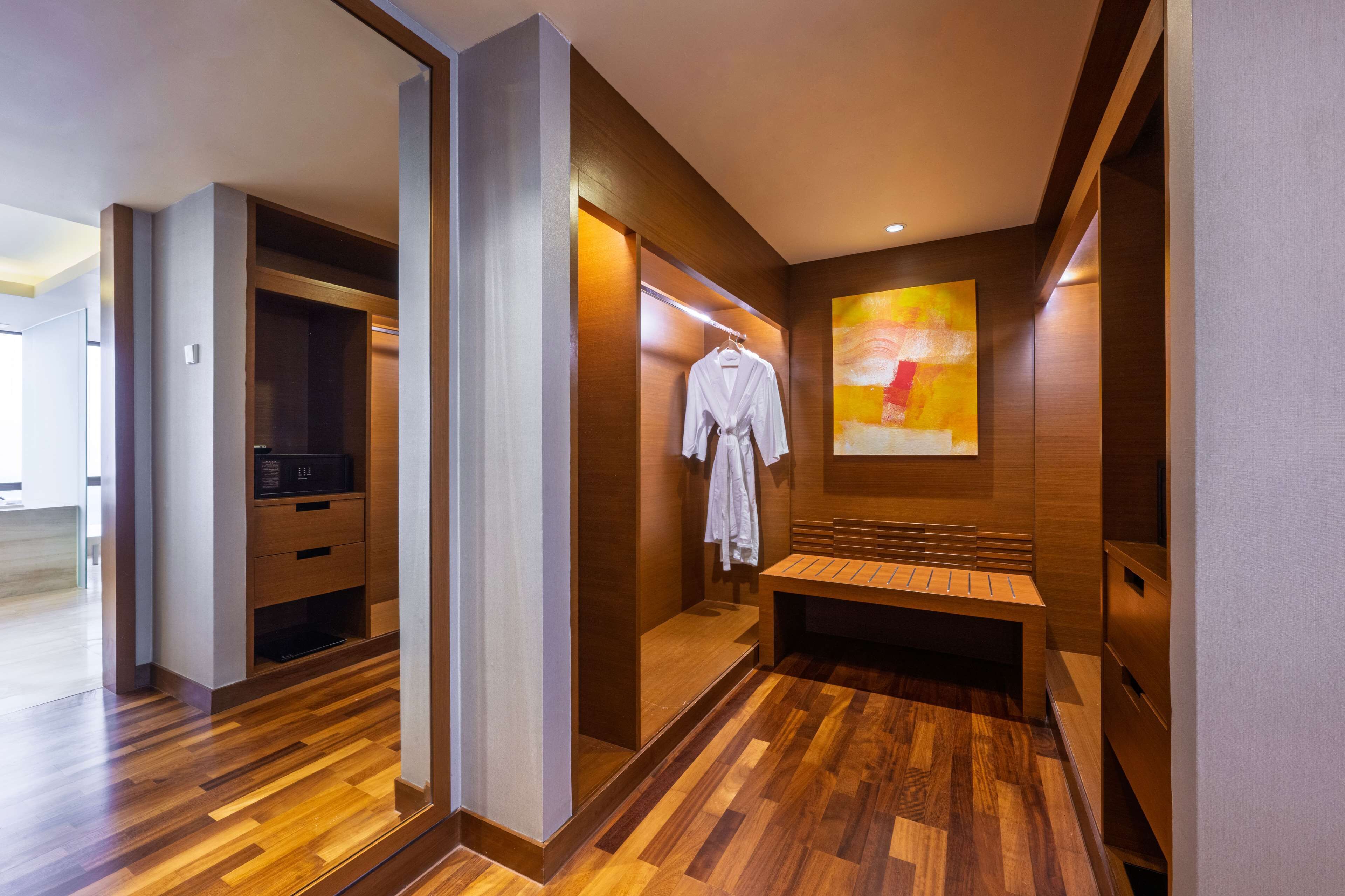 in-room safe, desk, iron/ironing board, free cots/infant beds