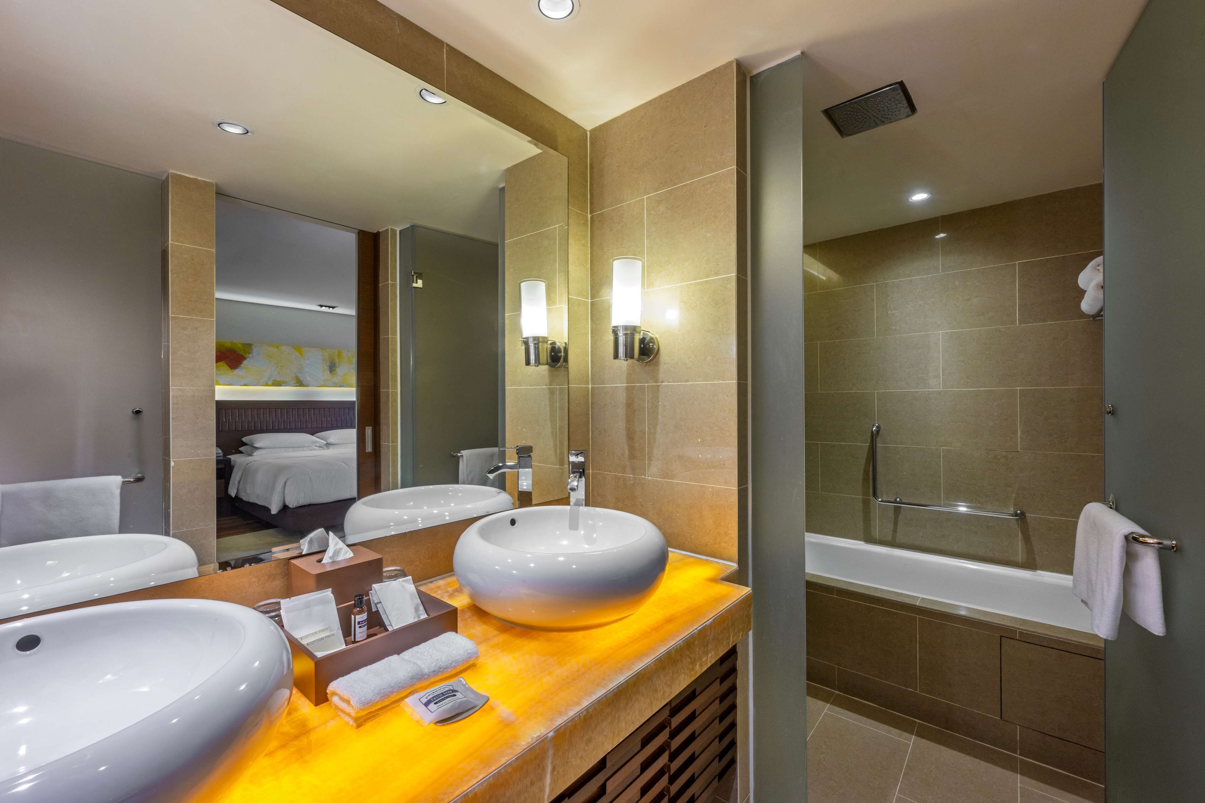 regency, suite | bathroom | shower, rainfall showerhead, free toiletries, hair dryer