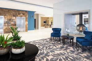 Exterior - Crowne Plaza Stratford Upon Avon by IHG (Stratford-upon-Avon)