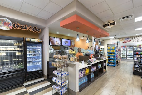 Snack bar. Rosen Inn International