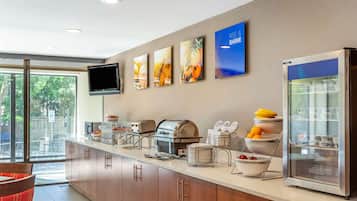 Free daily full breakfast