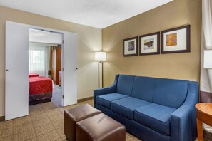 Business-Suite, Mehrere Betten | 1 Schlafzimmer, hochwertige Bettwaren, Daunenbettdecken