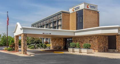 Comfort Inn & Suites near Danville Mall