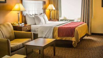 Brankas, tirai kedap cahaya, setrika/meja setrika, dan Wi-Fi gratis