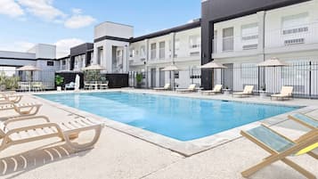 Piscine extérieure