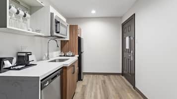 Fridge, microwave, coffee/tea maker