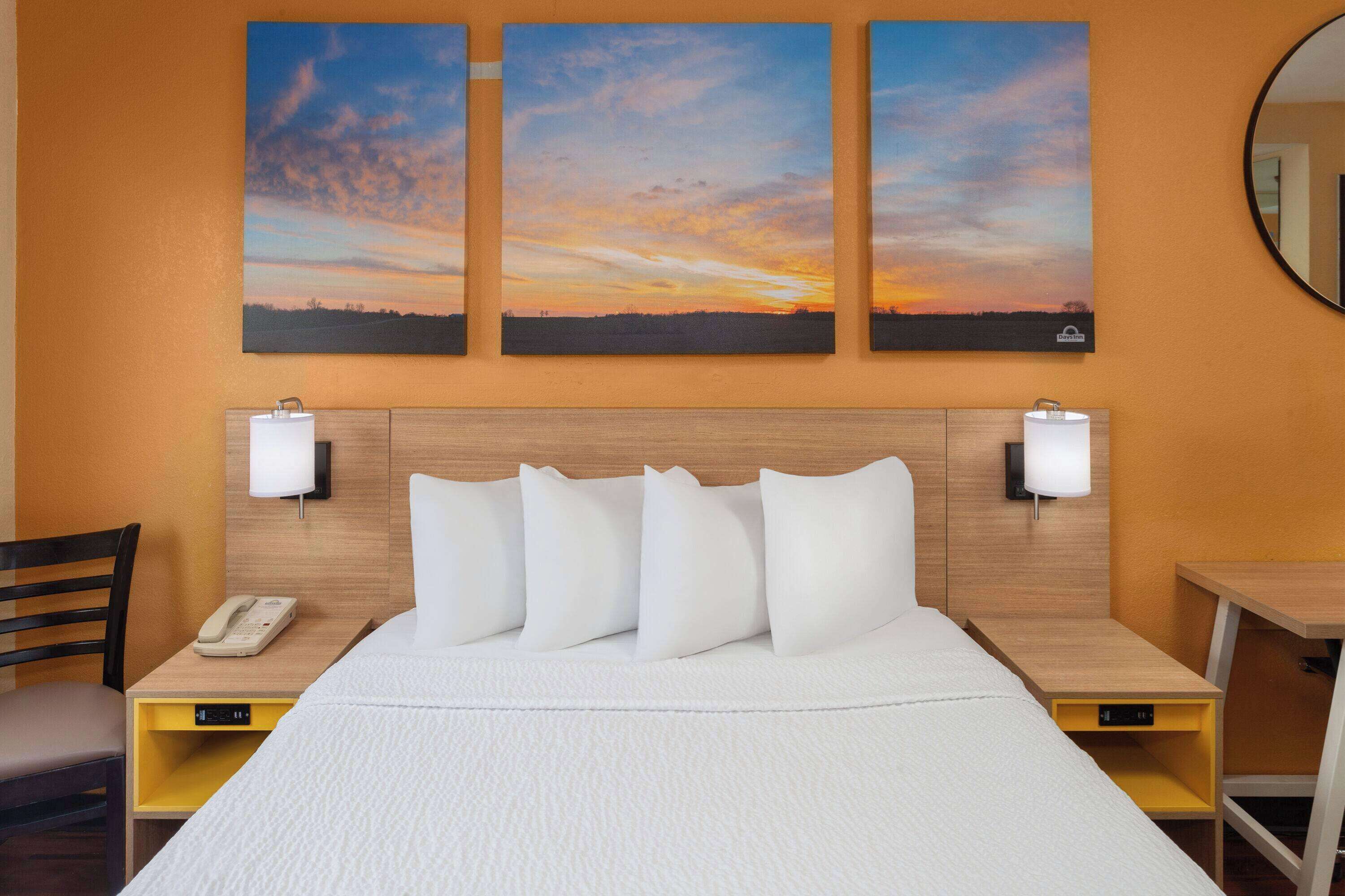 Foto - Days Inn by Wyndham Rockford I-90 Walking Distance to Casino