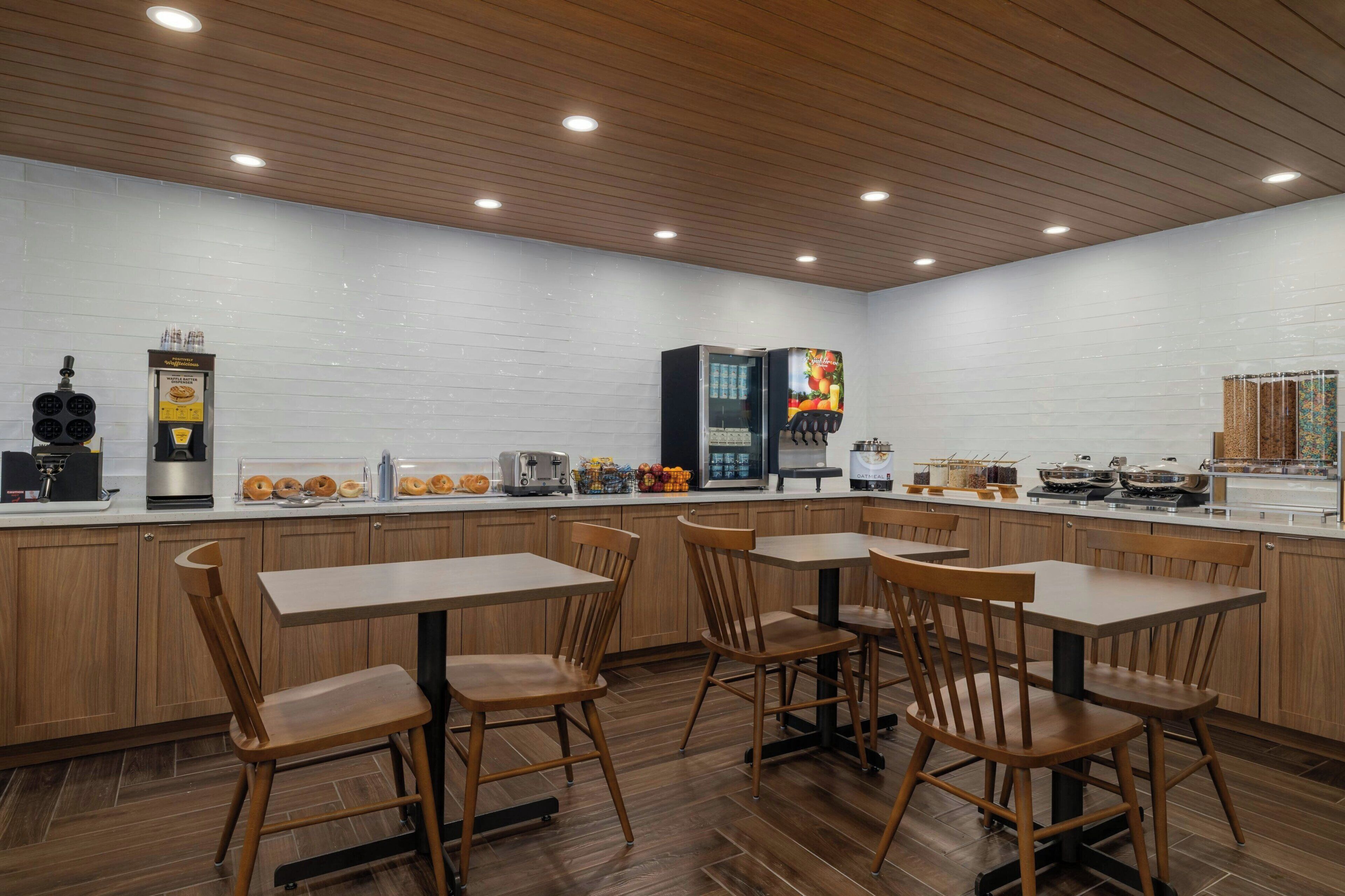 Photo - Fairfield by Marriott Inn & Suites Clinton