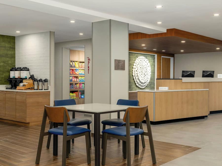 Sudah termasuk sarapan prasmanan setiap hari