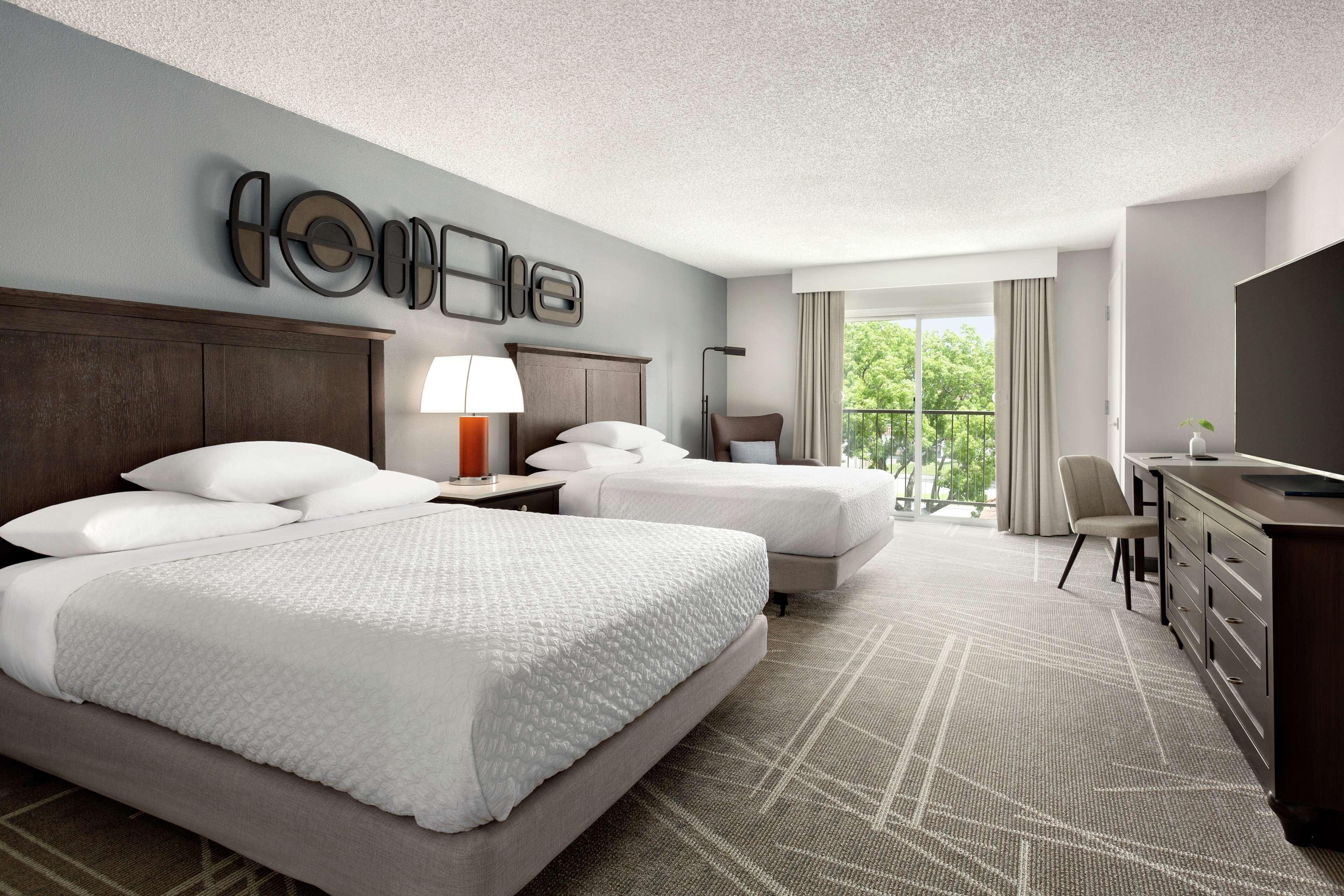 1 bedroom, premium bedding, in-room safe, desk