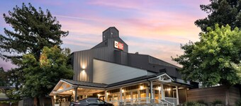 Best Western Plus Inn At The Vines