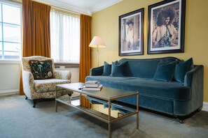 Premium bedding, down duvets, pillow-top beds, minibar