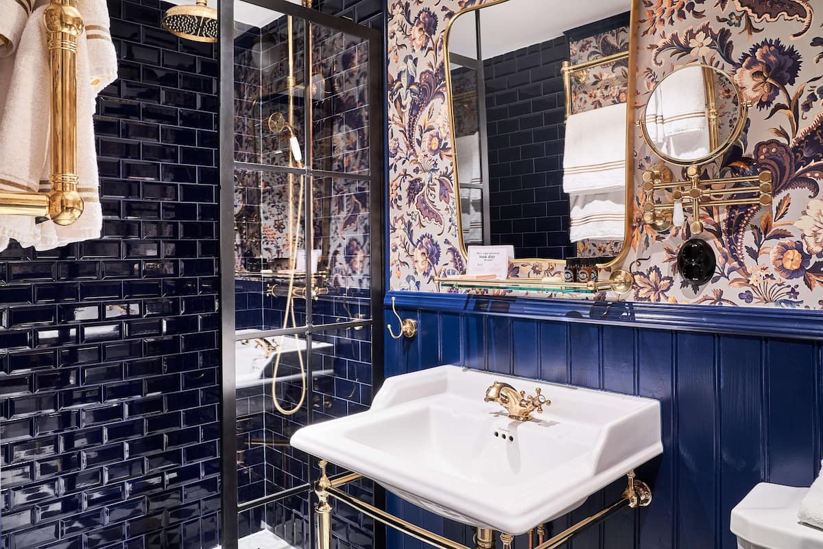 free toiletries, hair dryer, towels