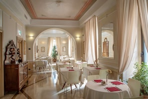 Daily buffet breakfast (EUR 12 per person)